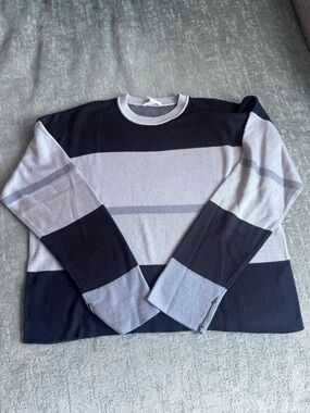 Splendid Stripe Sweater in Navy and Light Gray/Blue